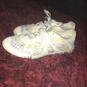 Infinity vengeance cheer shoes